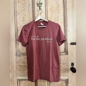 Women’s small clay Tshirt